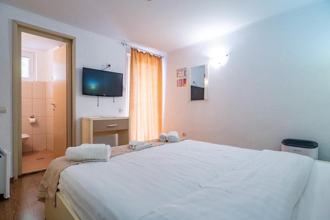 Hotel Complex Paloma Coral Mamaia Exterior foto