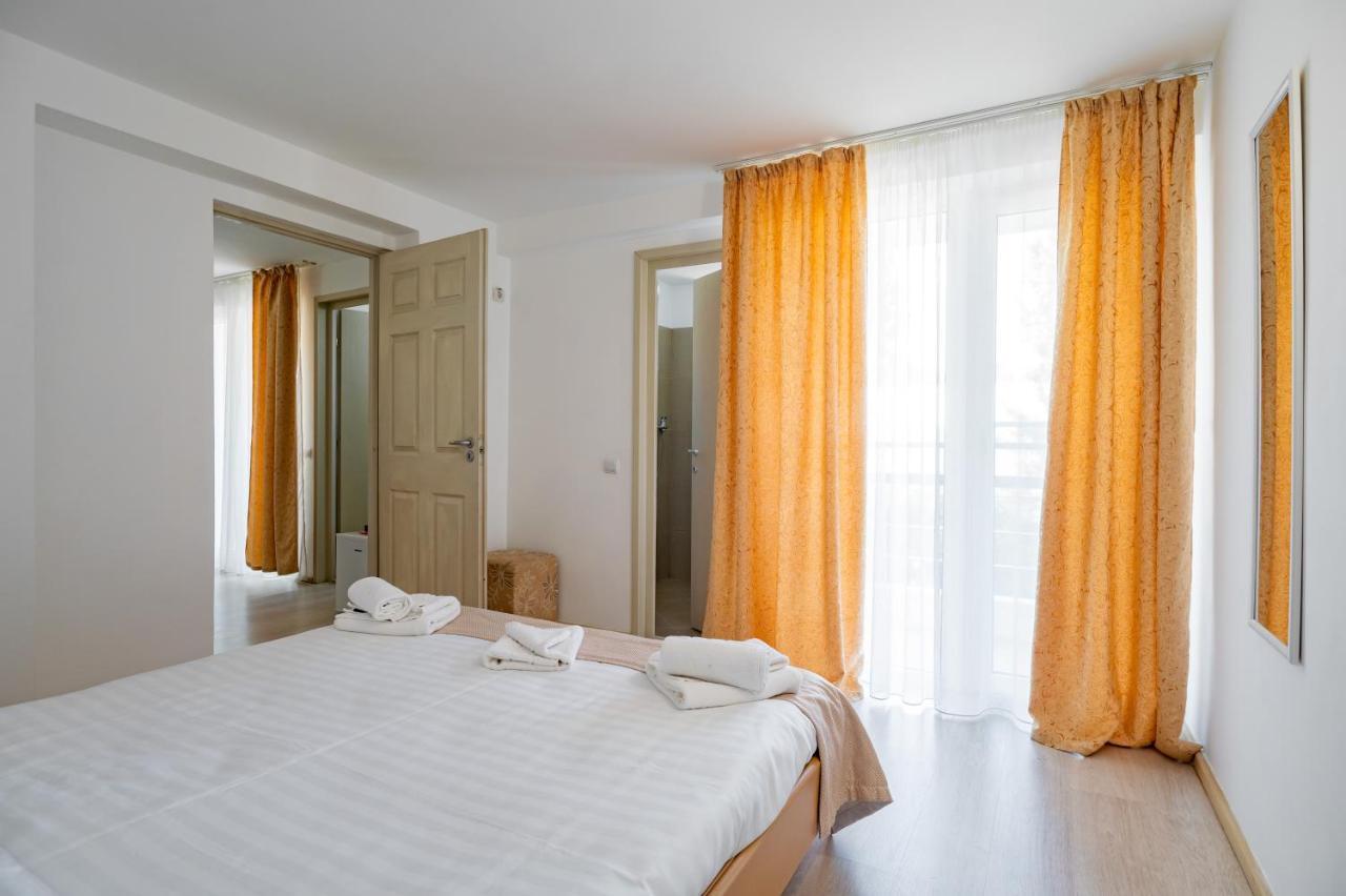Hotel Complex Paloma Coral Mamaia Exterior foto
